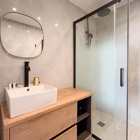 Apartment Magnifique - M3 *