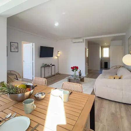 Appartement Magnifique - M3 *